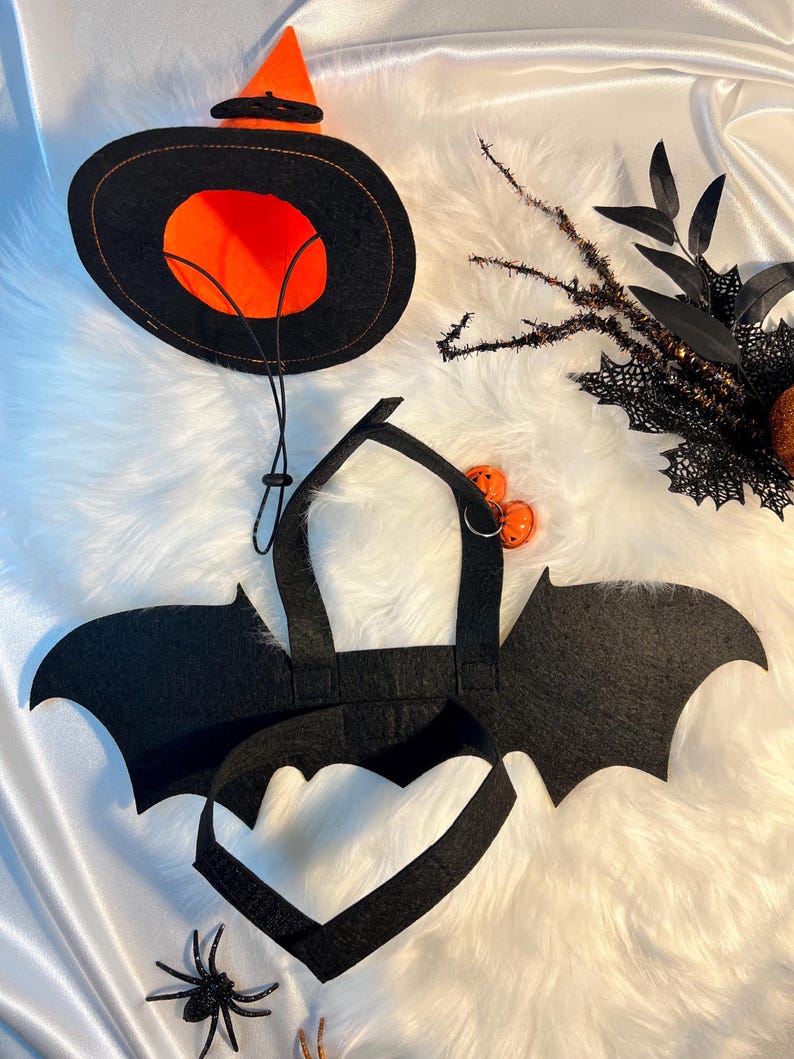 Spooky Bat Pet Costume Set with Pumpkin & Bells + Festive Hat, pet costume, dog Halloween dress, dog Halloween costume, pet cosplay outfit