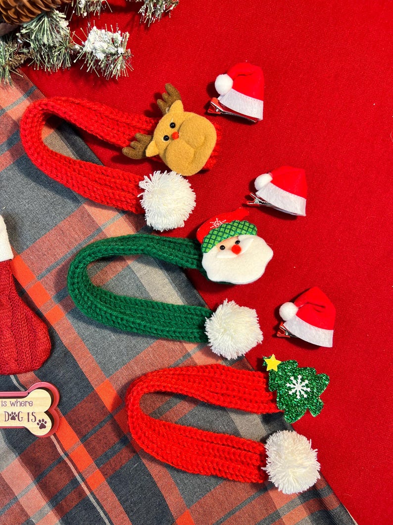 Christmas Pet Fashion Set - Scarf with Adorable Hat Clip Accessory, Christmas present, holiday pet outfit, cute pet accessory, pet scarf