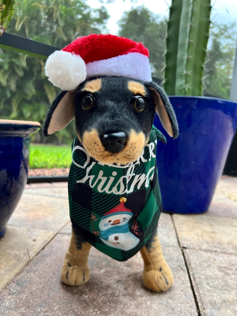 Santa Hat Dog Scarf: Festive Pet Apparel , Christmas cozy pet outfit, winter pet gift, bandanna for Dog, Christmas bandanna, Dog scarf