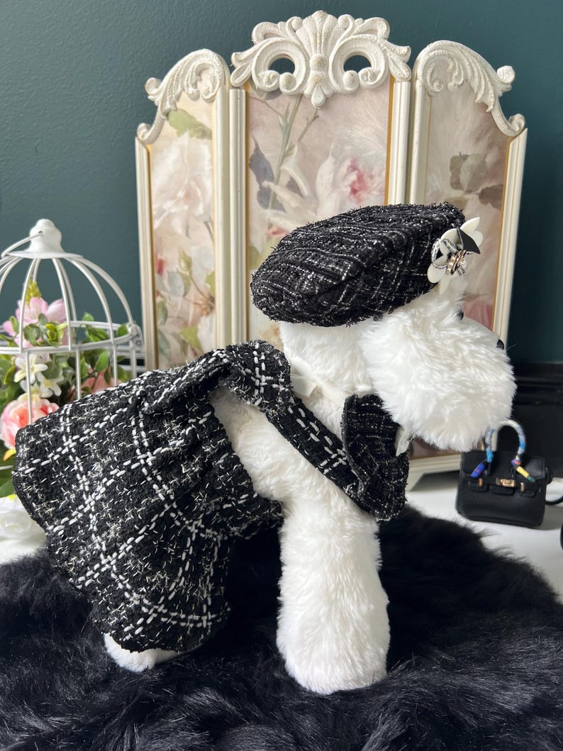 Cozy Vintage Tweed Dress with Charming Collar & Cute Beret, Dog Dresses, puppy clothes, girl Dog accessorius, small Dog clothes, dog outfit